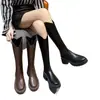 Botas largas para mujer para primavera y otoño, talla petite, punta redonda, estilo retro, botas altas de equitación, suela gruesa, abertura en forma de V, tacón grueso, botas adelgazantes