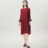 Vestido de Manga Longa Miyake Saia Longa Plissada Feminina Elegante High-End Elegante Exportação Europeia e Americana Saia Feminina Plus Size