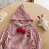 Camiseta de rayas con capucha y estampado de dibujos animados para niños Ningli, una sudadera de otoño elegante y suave con mangas largas para niñas
