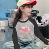 Camiseta Térmica de Forro Polar para Niñas Otoño Invierno 2026 Nueva Dulce Estilo Coreano para Niños Camiseta de Manga Larga con Bloque de Color
