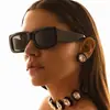 Gafas de sol azules de moda estilo europeo, americano y coreano transfronterizas, gafas de sol cuadradas para mujer, gafas de sol de moda estilo callejero, adecuadas para rostros redondos y looks elegantes