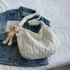 2023 nova bolsa japonesa ins outono e inverno losango acolchoada de algodão bolsa feminina moderna de grande capacidade bolsa mensageiro estudante versátil bolsa de ombro