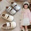 2026 Nuevos Zapatos para Caminar de Bebé Niña Zapatos de Princesa Primavera Verano Suela Suave Antideslizantes Transpirables Zapatos Funcionales para Bebés de Un Año