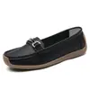 Sapatos Doug Transfronteiriços Tamanho Grande 44 Sapatos Individuais para Mães de Meia-Idade e Idosos Femininos Casuais de Boca Rasa Solado Macio Antiderrapante Sapatos Doug