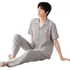 Pijama de Gaze de Algodão Puro para Homens, Verão Manga Curta Calça Longa, Cardigã com Lapela, Conjunto de Duas Peças para Casa Masculino Transfronteiriço para Transmissão ao Vivo