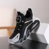 Novos Tênis Esportivos para Meninos 2026 Respirável Absorção de Choque Sapatos Infantis Superfície de Couro Impermeável Menino Crianças de Meia-idade e Mais Velhas Antiderrapante Tênis de Corrida