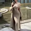 Conjunto de Vestido de Punto Tubo Ajustado Retro con Abertura Transfronterizo y Cárdigan de Punto Grueso de Longitud Media para Mujer Otoño e Invierno