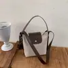 Nuevos Dijes para Bolsos Mini Simples Sensación de Alta Gama Bolsos de Tote Perezosos para Vacaciones para Mujeres Otoño Invierno Bolsos de Mano Retro