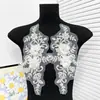 Nuevos accesorios de encaje con flores de pedrería para vestidos de novia, tela de malla bordada, apliques florales para decoración DIY en ropa