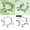 Pulseras de Navidad al por mayor Moda Europea y Americana Tendencia Papá Noel Copo de Nieve Campana Metal Estilo Frío Pulseras Festivas