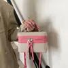 Nuevo Producto Costura de Color Contrastante 2025 Nueva Moda Bolso Caja de Gran Capacidad de Moda de un Hombro Cruzado de Cuerpo Bolso Caja de Mano
