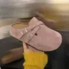 Zapatos casuales tipo slip-on para mujer, nuevos para primavera-verano 2025, para uso exterior, con punta cerrada y aumento interno de altura de 2.5 cm