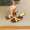 Tacones Altos de Aguja Cuadrados Retro para Mujer, Sandalias Elegantes Abiertas de Verano con Diseño Único, Mules sin Cierre