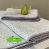 Edición AB Algodón Edredón Ganso Grande Juego de Tres Piezas Algodón Floral Pequeño Cuatro Estaciones Colchoneta Delgada Tatami Sábana Gruesa