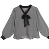 Primavera 2026 Nueva Ropa para Mujer Estilo Coreano Cuello en V Camisa de Gasa Manga de Campana para Mujer Top Holgado para Mujer