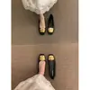 Zapatos Individuales de Moda para Mujer, Estilo Commuter, Puntera Cuadrada, Hebilla Metálica Decorativa, Boca Baja, Nuevos Estilos Primavera 2026, Planos Cómodos que No Cansan