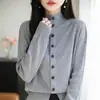 Chaqueta de punto con cuello alto y botones estilo Old Money para mujer, suelta, versátil, suéter cálido, capa base, sentido del diseño, top