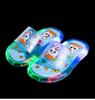 Moda de Celebridades de Internet Zapatillas Luminosas para Niños Zapatos de Cristal de Fresa Luces Brillantes Sandalias Brillantes para Niñas