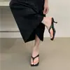 Nuevas chanclas de tacón de gato de tacón alto estilo francés de verano para mujer, adecuadas para usar con faldas, sandalias de playa de tacón de aguja de punta cuadrada