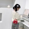 Bolso infantil 2022 nuevo bolso de gelatina de PVC moda Diamond Girl cadena de perlas portátil estilo extranjero bolso de princesa