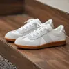 Comercio exterior súper ventas talla grande 48 superficie de cuero Zapatos de entrenamiento alemanes versátiles de moda transfronterizos AliExpress zapatos de tabla construcción de equipos tira y afloja zapatos deportivos