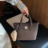 Bolsa de Mão Feminina Estilo Coreano Transfronteiriça 2026 Primavera Verão Nova Pequena de Nicho Única Alça de Ombro Tendência Versátil Bolsa Transversal