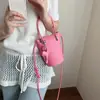 Bolsa Satchel de Nicho Bolsa Saco Mini Feminina 2025 Nova Bolsa de Ombro Moda Feminina Casual Transversal Bolsa para Celular