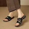 Sandalias Cuadradas de Playa Versátiles de Gama Alta Estilo Francés para Mujer, Adecuadas para Uso al Aire Libre, Nuevo Modelo Verano 2026, Tacón Cuadrado de 2 cm, Sandalias de Deslizamiento