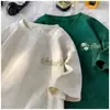 Camiseta Bordada de Seda de Gelo de Manga Curta para Homens Verão 2026 Nova Estilo Americano Tops Largos para Adolescentes Meninos Roupas de Manga Meia