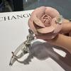 Macaron Camellia Flower Strass Twist Clip Hairpin Novo Estilo Feminino One Word Grab Clip Elegante Meio-Tie Hindhead Hairpin
