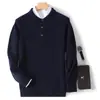 Suéter masculino de lã, novo estilo de inverno, camisa de manga comprida com gola, suéter de cor sólida de caimento solto, suéter casual masculino de tricô de cashmere