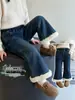 Mono de Jean de Campana con Felpa para Niñas 2026 Nuevo Estilo Pantalones Largos Elegantes para Bebés Pantalones de Otoño/Invierno para Niñas