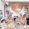 Decoración de propuesta interior de hotel para el Día de San Valentín Letrero de pie de Crayon Shin-chan Tablero KT Ambiente de confesión Tablero KT de confesión