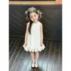 Vestido de verão para meninas é extremamente bonito, único e charmoso, vestido branco de princesa com laço, vestido de aniversário, vestido de tule