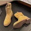 Botas femininas de salto bloco super estilosas, novidade verão 2026, camurça vintage, moda versátil, botas de moda com sola grossa para pessoas baixinhas