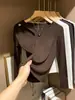 Camiseta de manga larga para mujer con escote asimétrico y diseño recortado, adecuada para primavera, otoño e invierno, se puede usar como capa exterior o como una elegante capa interior, disponible en tallas grandes