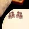 Pendientes Geométricos Sólidos de Cristal Rosa Super Flash Elegantes Dulces de Nicho Lujo Ligero Simples para el Día a Día para Mujeres