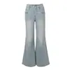 Jeans de campana de corte A en azul claro para otoño para mujer, nuevo estilo casual holgado, adelgazantes, con caída y que no se pegan.