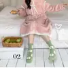 Calcetines Cálidos de Invierno para Dormir Lindos Dulces de Cereza Calcetines Gruesos Peludos Rellenos para Mujer Calcetines de Piso Calcetines de Tubo Medio