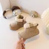 Botas de neve infantis Vanka Hao 2026 novo estilo de inverno sapatos casuais de algodão com forro de fleece para meninos botas curtas quentes para meninas
