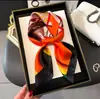 2025 Bolsa Amarrada no Pescoço Estilo Versátil 70 Modelos Feminino Novo Lenço de Seda Lenço Quadrado Primavera Outono Estilo Coreano Proteção Moda Lenço de Pescoço Lenço Retrô