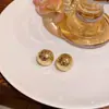 Pendientes Redondos Coreanos de Nicho de Alta Gama con Textura, Modernos y Versátiles, Pendientes y Aretes Semicirculares Plegados con Textura