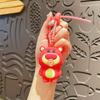 Llavero creativo de dibujos animados con forma de oso de fresa y burbuja, bonito muñeco de Pooh, colgante para bolso de pareja, pequeño regalo al por mayor