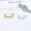 Anillo de apertura corrugada de concha de plata de ley S925 nuevo 2025, simple, de moda, estilo ins, lujo ligero, temperamento versátil