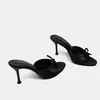 Sandalias de tacón de aguja estilo francés populares con suela blanda, capas y lazo para mujer, sandalias de verano para exteriores sin talón abierto, tipo slip-on
