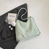 Mochila de Viaje Plateada para Mujer 2026 Nueva Moda Tendencia Bolso de Hombro Gran Capacidad Multiusos Bolso Cruzado Tipo Cubo Mochila