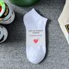 Calcetines de primavera y otoño para hombre, de color liso, en blanco y negro, modernos, transpirables, con diseño de panal, para estudiantes, monopatín, deportivos, largos, de baloncesto y cortos.