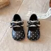 Sapatos Mary Jane com Renda para Meninas, Estampa de Bolinhas Primavera/Outono 2026, Sapatos de Couro para Bebês com Laço, Rasteirinhas