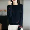 2026 Nova Roupa Íntima Camada Base Térmica Suéter Super Bonito Top Bordado Pesado Malha Fina Gola Redonda Tricô Feminino