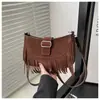 Popular de este año con borlas Elegante Nuevo Estilo Verano 2025 Moderno Retro Textura Esmerilada Bolso de Hombro Cruzado Único para Mujer